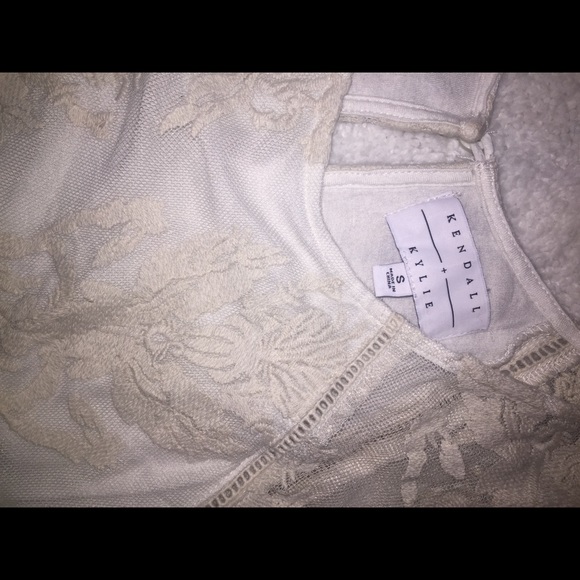 Mesh crop top - Picture 3 of 5